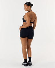 Serenity Invisible Scrunch Shorts 4" | Black
