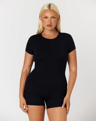 Form Lite Tee | Black