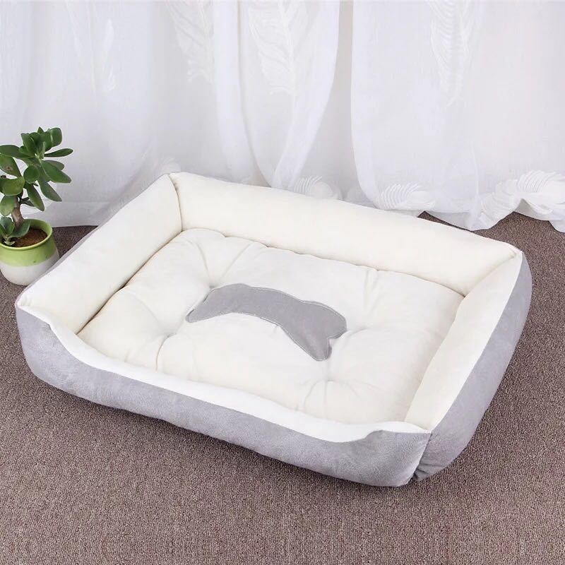 Fami Petcare Snuggle Bed