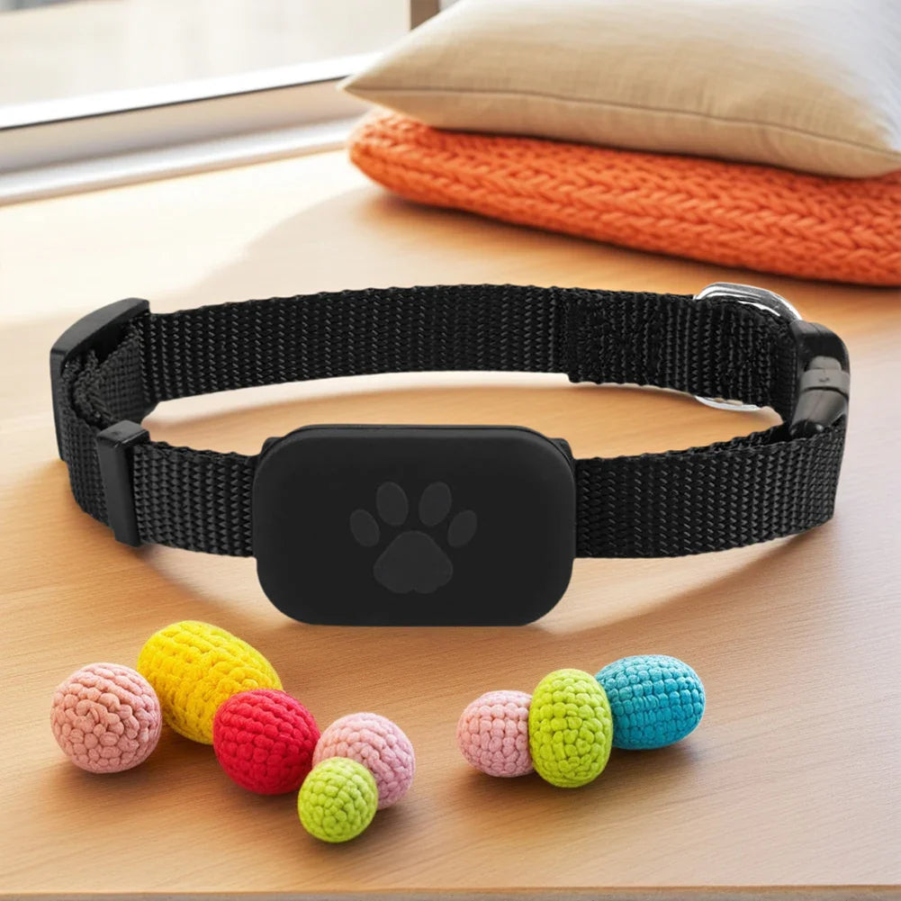 Pet GPS Tracker with Adjustable Collar