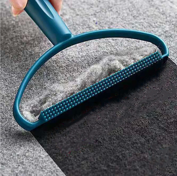 Fami Petcare Furniture Brush