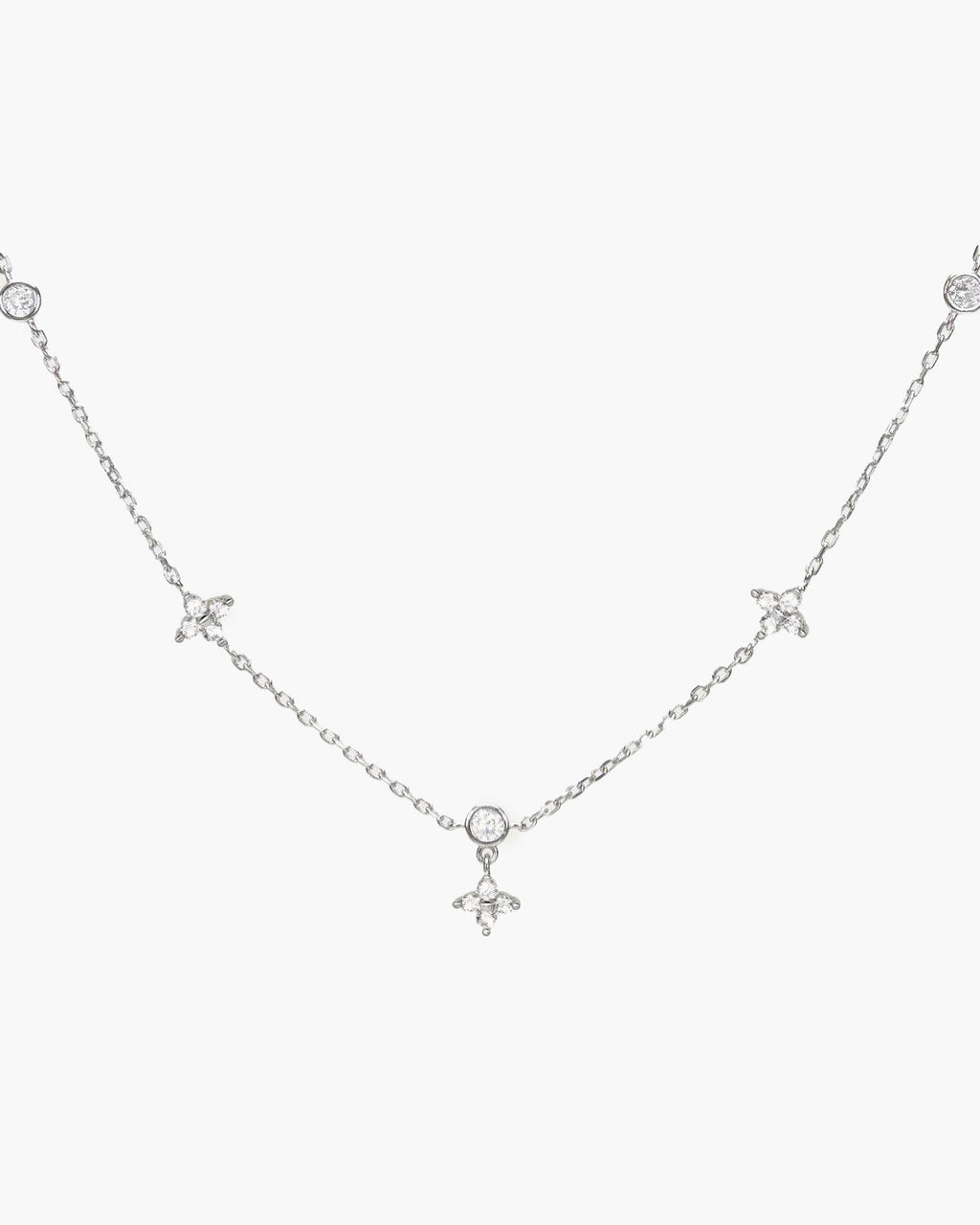 Lucky Clover Necklace in Silver